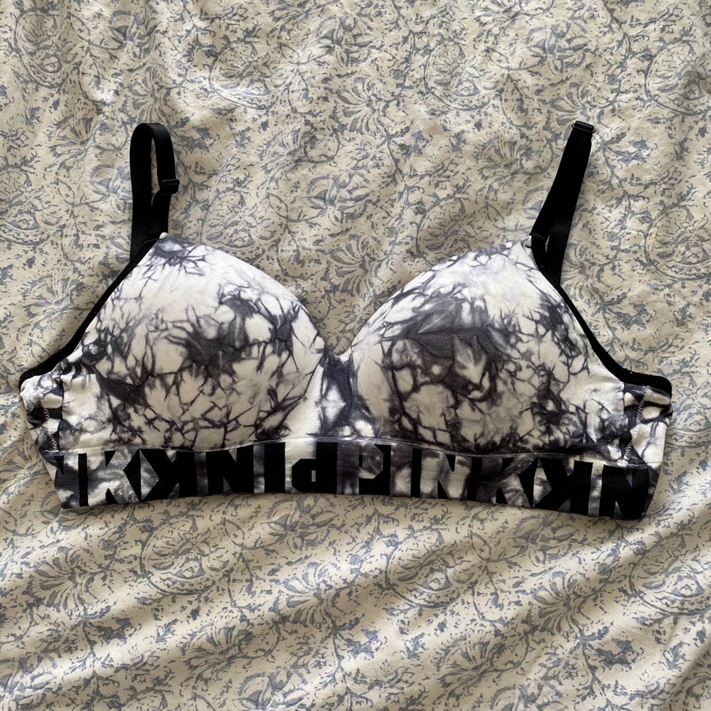 PINK Cool and Comfy Wireless Bra